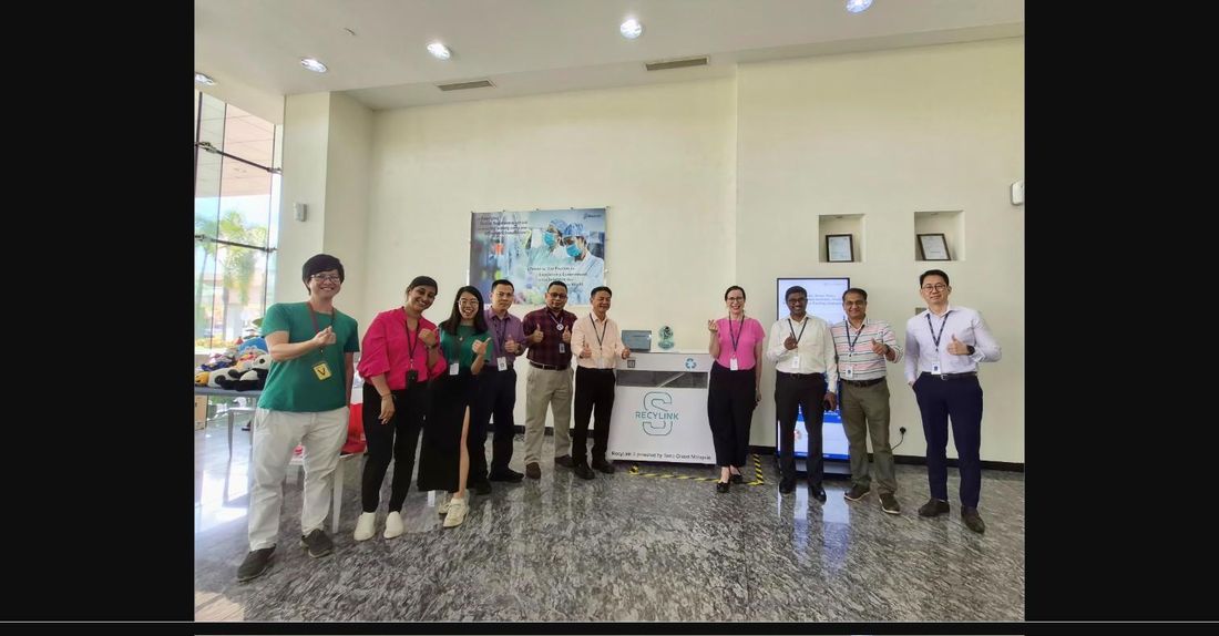 RecyLink S team with Biocon staff