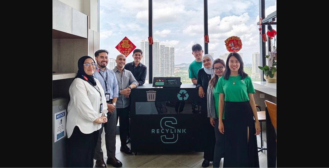 RecyLink S in a Menara IIB office pantry